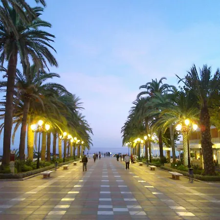 Edf Tuhillo 2, I - Sleeps 6 Apartamento *